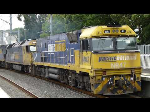 Australia: Trains @ North Strathfield, 28Nov15