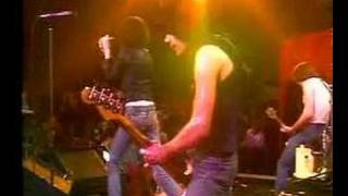 Ramones - She is the one