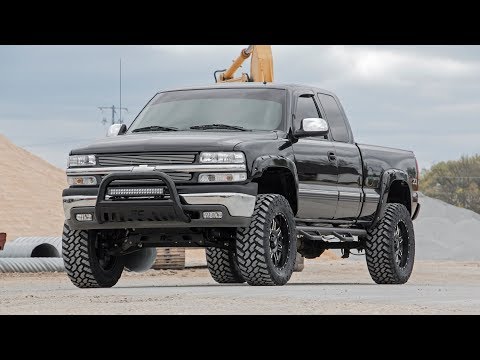 Installing 99-06 Chevy GMC Nerf Steps by Rough Country