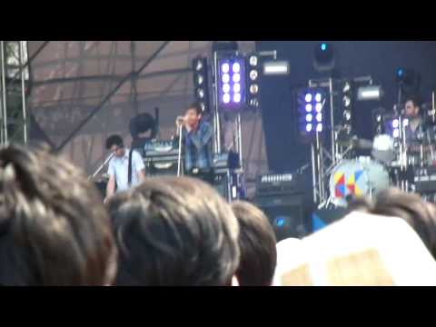 Keane - We Might As Well Be Strangers ( ETP FEST 09 )