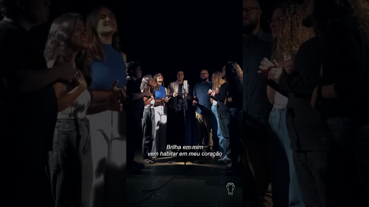 Sinta a nostalgia de cantar esse louvor com a gente🎥 Vídeo por: @luzerimas   🎶 "Brilha em Mim"