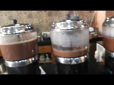 Flavoured chocolate cake, Moddy's, Kotagiri.