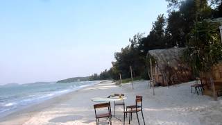 preview picture of video 'Vietnam 2014 - Coto Island - Our Beach'