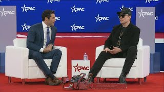 Federal workers confused over ultimatum email sent by Elon Musk