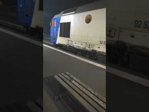 Tren R.2571 Sibiu Mediaș plecare din sibiu 23:15 filmare 8k