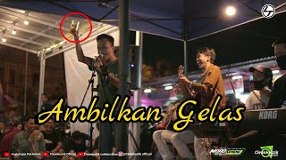 Download lagu Ambilkan gelas | live cover little tone angkringan pak kalam mp3 Download lagu Ambilkan gelas | live cover little tone angkringan pak kalam mp3