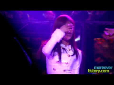 [Fancam] 101215 Yuri SNSD - Hoot + Oh!