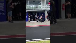 Download lagu Cleaning Service Paddock Mandalika Fokus Lihat Fabio Quartararo 🔥  #motogp #yamaha #mandalika mp3