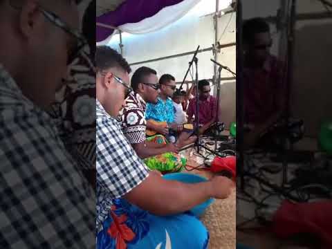 Dredre vei Au Cover - Voqa kei Waitadrailagi