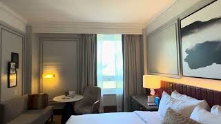 Fairmont Banff Springs Gold floor room 565 ￼
