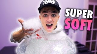 DIY SNOW!! *ACTUALLY WORKS* (Super Soft Homemade Snow, EASY!!!) SNOWBALL FIGHT!