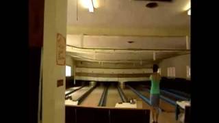 preview picture of video 'Romar Bowling Lanes in Boothbay Harbor Maine'