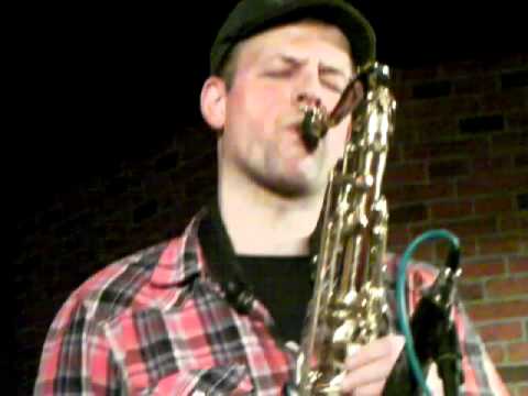 Prince Alec ..... Soundcheck für "jazzloungemusic"