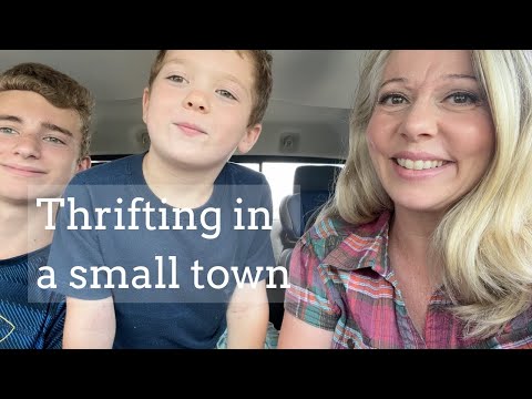 Friday Finds Episode 9 | Small Town Thrifting