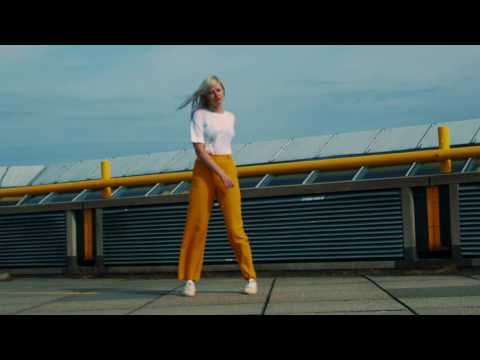 Amber Arcades - Turning Light (Official Video)