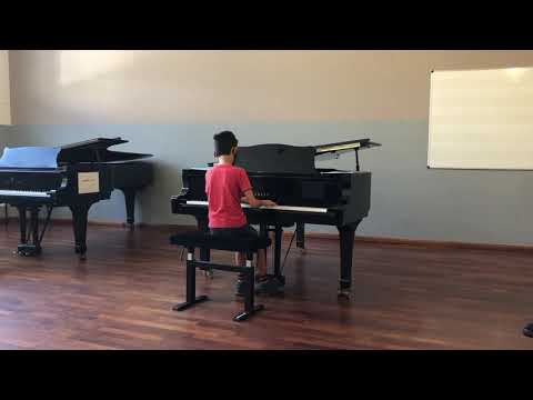 Chopin Fantaisie Impromptu (Master Class with Philippe Bianconi) - 10 years old