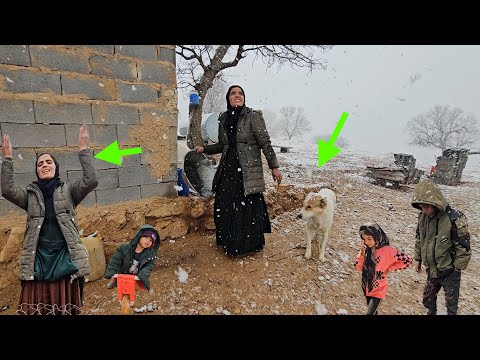 The harsh nomadic life of children with snowfall in the heart of the mountains