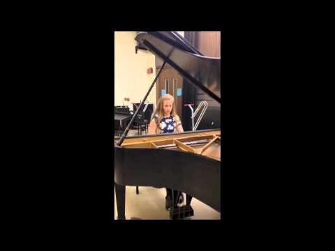 Bela Bartok - Bourree played by Treya Nash