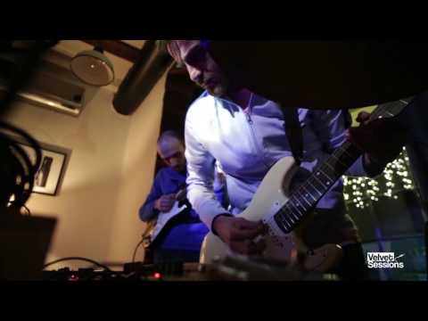 David Datunashvili / Irakli Abramishvili - Track X (Live at Velvet Session)
