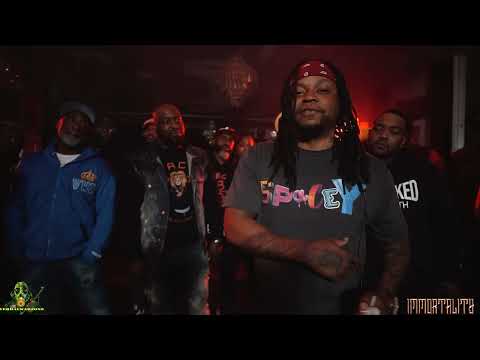 Bandana Boogie vs Boss Status