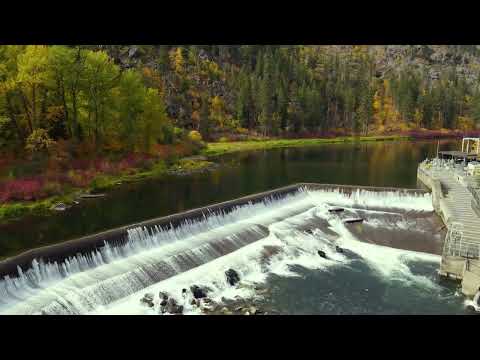 Fall Foliage - Colorful Autumn in Leavenworth, Washington | Autumn Foliage 4K Drone