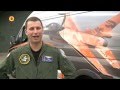 F16 Demovlieger Stefan Hutten oefent boven Volkel