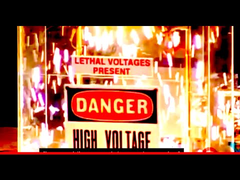 8.02x - Lect 7 - Capacitance, Electric Field Energy