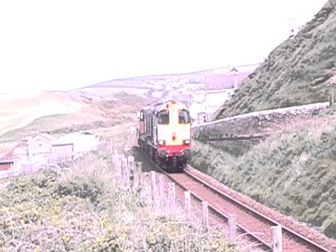 20303 & 20309 pass St. Bees on 6C53 Crewe CLS - Sellafield [14/05/2011]