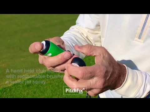 AquaBrush is the new club brush from Pitchfix.