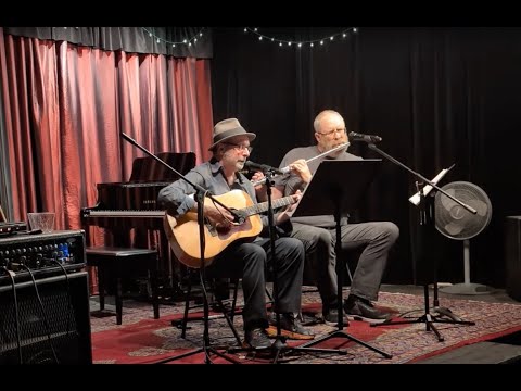 "DIfferent Kind of Blue" - Carroll Glenn and Robert Gilmore, Front Porch Music open mic, 6-14-2025