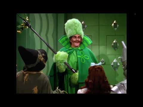 Wizard of oz - emerald city scene