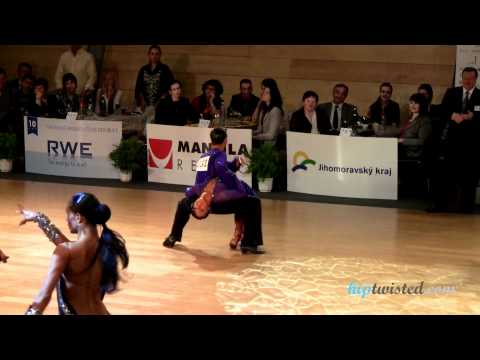 Sergey Tatarenko - Viktoria Tatarenko, Brno Open 2012, WDSF int open latin, 4. round - chachacha