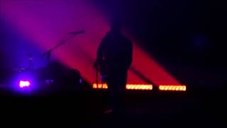 MALIK DJOUDI ' Epouser la nuit ' (en ombre stroboscopique) Blois 30 nov 2019