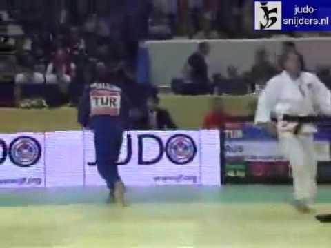 Judo 2009 Paris: Cibir (TUR) - Tikhonova (RUS) [-48kg].