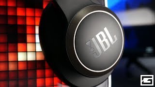 Video thumbnail for Noise Cancelling That Thumps! : JBL Live 650BTNC REVIEW by Gamesky