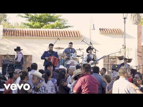 Los Nietos De Terán, La Abuela Irma Silva - Mil Noches (En Vivo Desde Gral. Terán, N.L)