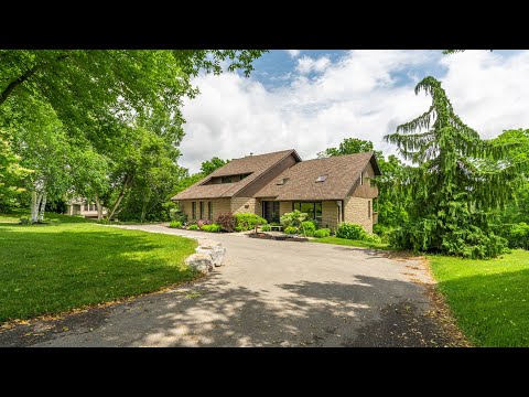 1031 W River Rd, Cambridge ON - Real Estate Walkthrough Video - Unbranded