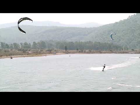 Enç Özen light wind kiteboarding at Gokova Akyaka
