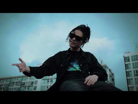 VEMLYIE - BAD (Official Music Video)