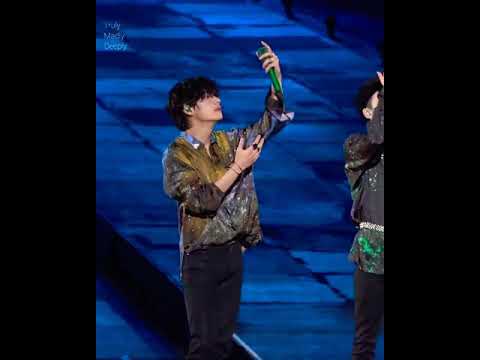 191215 BTS Let Go - 5th Muster Magic Shop | Osaka { Kim Taehyung(BTS V) Focus}