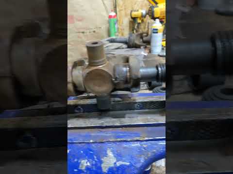 how to remove a frozen u-joint