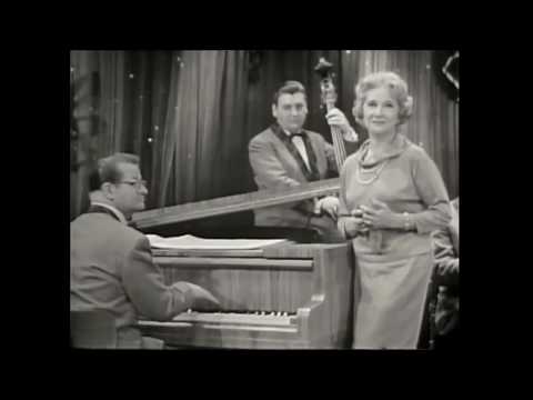 Greta Keller (1960): "Wenn die Sonne hinter den Dächern versinkt"