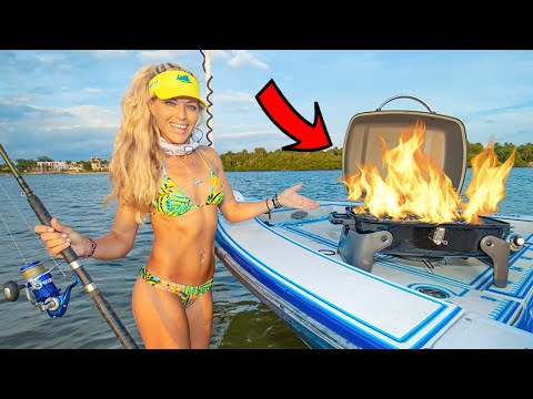 Now THAT's a Fire! Florida Fishing and Sandbar Bikini Catch & Cook
