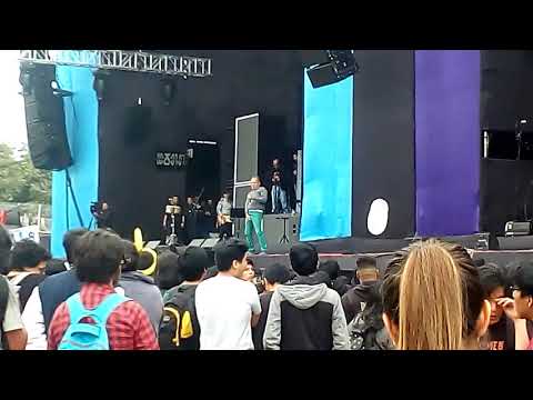 Raúl Romero hablando huevadas- día del rock peruano 2019