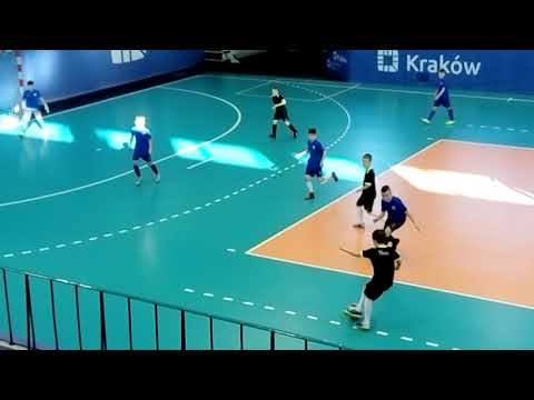 Wiatr Ludźmierz : Futbolica  5 : 2