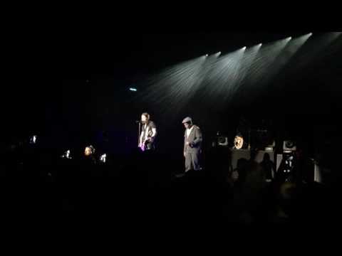 Myles Kennedy / Corey Glover - Hallelujah (Copenhagen 21st Nov 2016)