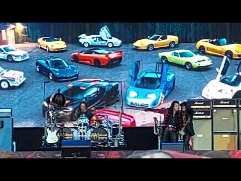 Hollywood Vampires - I Want My Now - Graspop Metal Meeting 2023