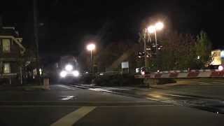 preview picture of video 'NJ Transit ALP-45DP 4501 in Hillsdale in HD'