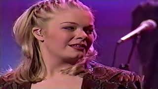 Dec.9,1998 16 Year Old LeAnn Rimes on Primetime Country Sings Sittin On Top of the World+Las Vegas.