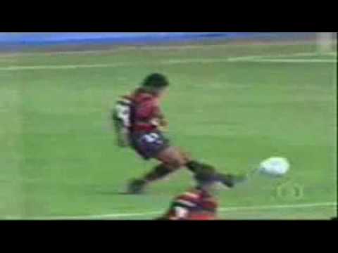 Ponte Preta 3 X 3 Flamengo - Torneio RJ-SP 2002